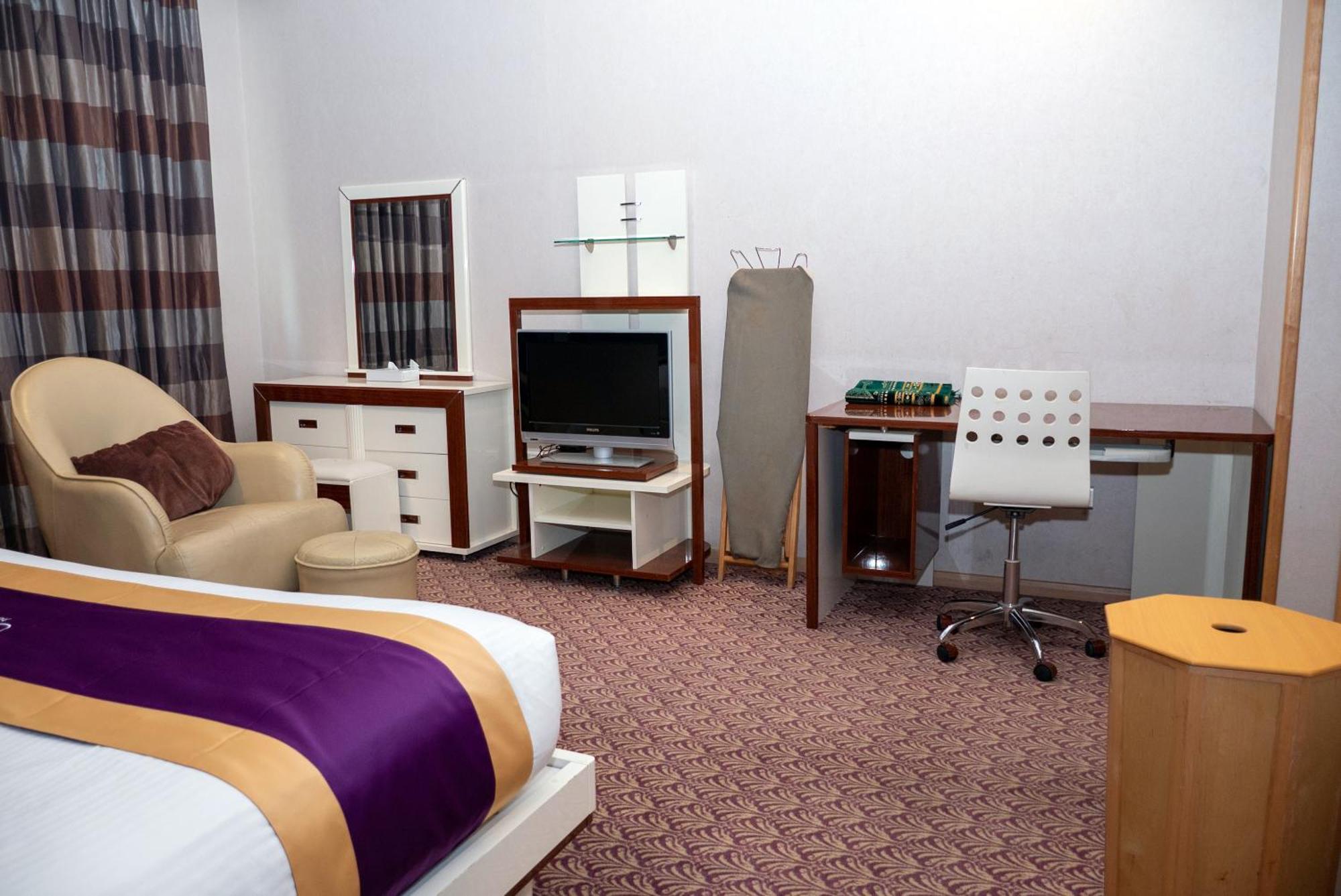 One Pavilion Luxury Serviced Apartments マナーマ エクステリア 写真