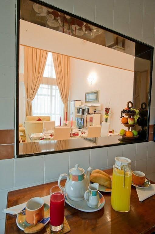 One Pavilion Luxury Serviced Apartments マナーマ エクステリア 写真